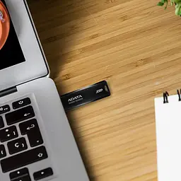 Зовнішній SSD накопичувач ADATA SC610 2TB Black (SC610-2000G-CBK/RD) [168833] - мініатюра 9