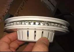LED прибор HOT TOP WALLSUN 48 цветных мигающих по кругу лучей - мініатюра 4