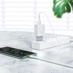 Мережевий зарядний пристрій Hoco C72Q USB QC 18W білий - мініатюра 2