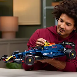 Конструктор LEGO Technic Автомобіль F1 Oracle Red Bull Racing RB20, 1639 деталей (42206) - мініатюра 10