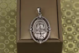 Ладанка Xuping Jewelry овальна з каменями пресвята Богородиця 3,7 см срібляста