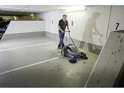 Підмітальна машина Karcher KM 70/30 C Bp 2SB (1.517-231.0)