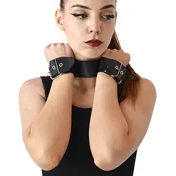 Нашийник з натуральною шкірою Art of Sex - Bondage Collar with Handcuffs - мініатюра 2