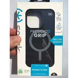 Оригінальний протиударний чохол Speck Presidio2 Grip MagSafe для iPhone 15 Pro (6.1") Black 150563-3205 - мініатюра 3