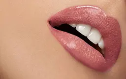 Помада для губ Pupa Miss Ultra Brilliant відтінок 200, 2.4 мл (245200) - мініатюра 3