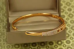 Браслет бенгл Xuping Jewelry Тріо блиску 60 мм на руку від 17 до 19 см золотистий - мініатюра 2