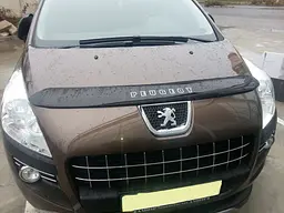 Дефлектор капоту мухобійка для Peugeot 3008 2011-