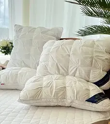 Подушка тісто з поліефірного волокна Hotel pillow 19534 50х70 см біла