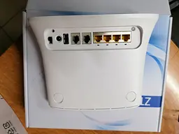 Wi-Fi роутер і 3G 4G модем - 2 в 1 - ZTE MF283U - мініатюра 3