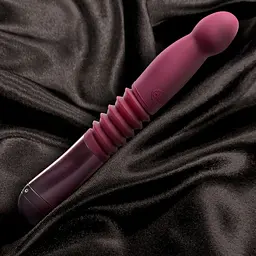 Пульсатор для точки G Blush Temptasia - Trixie Thrusting Dildo - Wine Red, 3 швидкості - мініатюра 8