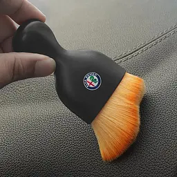Щітка з логотипом Alfa Romeo для чищення салону автомобіля - мініатюра 6