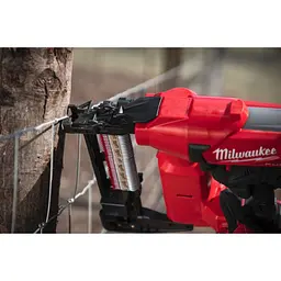 Степлер скобозабивний акумуляторний безщітковий MILWAUKEE, M18 FFUS-0C, скоба 38-51мм (каркас,кейс) - мініатюра 9
