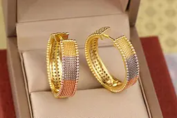 Сережки кільця Xuping Jewelry веселка з камінням 2.8 см лимонне золото - мініатюра 2