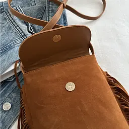 Жіноча сумка крос-боді з бахромою Lilly P2-9333C Коричнева - мініатюра 7