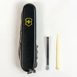 Ніж Victorinox Climber Mat 91мм 14функ чорн мат жовт.лого - мініатюра 7