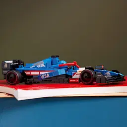 Конструктор LEGO Speed Champions Автомобіль для перегонів F1 Visa Cash RB VCARB 01, 248 деталей (77246) - мініатюра 4
