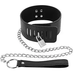 Нашийник з повідцем Fetish Tentation PadLock and Leash