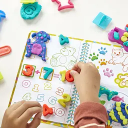 Набір для творчості Hasbro з масою для ліплення Play-Doh Шкільні заняття (F9144) - мініатюра 15