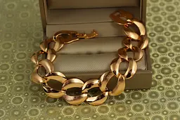 Браслет Xuping Jewelry Куба з шагреньовими ланками 19 см 11 мм золотистий