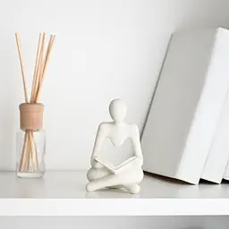 Статуетка МВМ My Home Мислитель з книгою біла (DH-ST-23 WHITE) - мініатюра 4