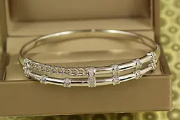 Браслет бенгл Xuping Jewelry Шляхетний дизайн від 17 см до 19 см сріблястий