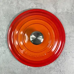 Каструля із кришкою Le Creuset Signature Cast Iron Round Casserole 21177200902430 20 см 2.4 л вогняна - мініатюра 5