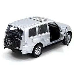 Автомодель TechnoDrive Mitsubishi Pajero 4WD Turbo срібляста (250282) - мініатюра 9