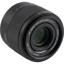Об'єктив Viltrox AF 40mm f/2.5 Air Sony E Black - мініатюра 4