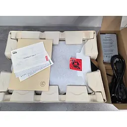 Ноутбук Lenovo ThinkPad P1 Gen 7, Ultra 9 185H,32GB,1TB,ecran,4070,1,82 kg - мініатюра 9