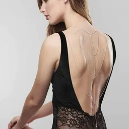 Ланцюжок для спини, прикраса для тіла Bijoux Indiscrets Magnifique Back and Cleavage Chain (сріблястий) - мініатюра 2