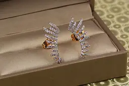 Сережки Xuping Jewelry Перун з родієм 2,3 см золотисті