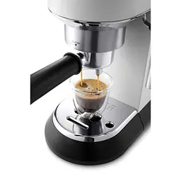 Ріжкова кавоварка еспресо DeLonghi EC685W - мініатюра 11
