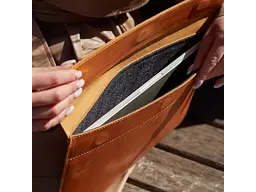 Чохол для ноутбука InCarne Klouz MacBook Pro 16 2019-2025 (вінтажний) коньяк (klouz-cognac-vintage-pro-16) - мініатюра 5