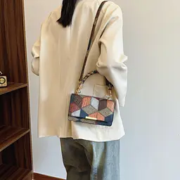Жіноча сумка через плече крос-боді з екошкіри Lilly P2-15119230BL Мультиколор - мініатюра 3