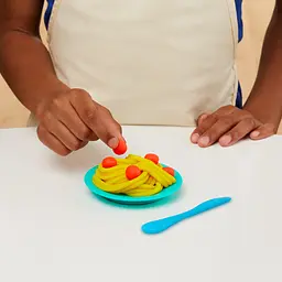 Набір для творчості Play-Doh з масою для ліплення Маленький кухонний набір Lil Noodle Playset (F3159_F3465) - мініатюра 9