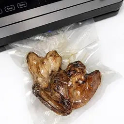 Вакуумний пакувальник RB-2336 для продуктів із функцією запаювання та відкачування повітря, вакууматор кухонний автоматичний - мініатюра 2