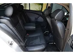 Авточохли модельні MW Brothers для Volkswagen Golf IV c 1997 - мініатюра 3