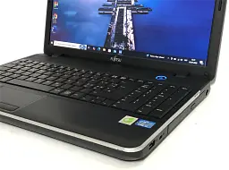 Ноутбук Fujitsu Lifebook A512 / 15.6" (1366х768) / i3-3110M / 8GB / 320GB HDD / Win10Pro - Б/в - мініатюра 4