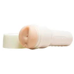 Мастурбатор Fleshlight Girls Maitland Ward - Tight Chicks, зі зліпком попки, дуже ніжний - мініатюра 4