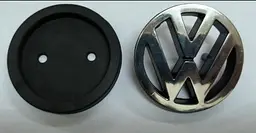 Емблема для Volkswagen 80 мм / пласти до / різ.пиловник / 2 пуклі