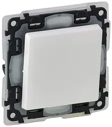 Перемикач Valena LIFE 10АХ 250V автоматичні клеми IP44 білий Legrand osv0002037