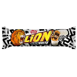 Упаковка батончиків Lion Black&White зі смаком брауні, м’якою карамеллю та пшеничними кріпсами 42 г * 24 шт