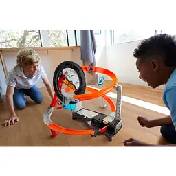 Ігровий набір Hot Wheels Гонки в шиномонтажной (GJL16) - мініатюра 8