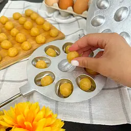 Форма для випікання великих горішків з начинкою на плиті горішниця на 9 половинок великих горішків, Ласунка 81679 - мініатюра 3