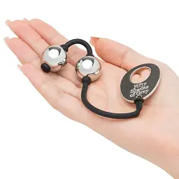 Вагінальні кульки Fifty Shades of Grey Inner Goddess Mini, 21.6 см, сріблястий - мініатюра 3
