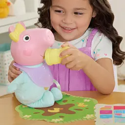 Інтерактивна іграшка Peppa Pig Крихітка Еві хрюшки-обіймашки (G1637) - мініатюра 6