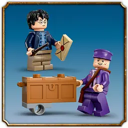 Конструктор LEGO Harry Potter Пригоди на Лицарському автобусі 499 деталей (76446) - мініатюра 4