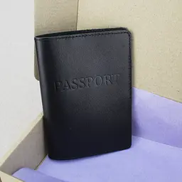 Подарунковий набір чоловічий Handycover №63 (чорний) обкладинка на паспорт, права і ключниця - мініатюра 3