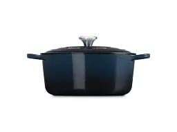 Каструля Le Creuset Signature Cast Iron Round Casserole 26 см Nuit (21177261294475) - мініатюра 3