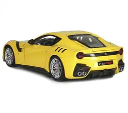 Уцінка. Автомодель Bburago Ferrari F12TDF колір в асортименті (18-26021) - мініатюра 3